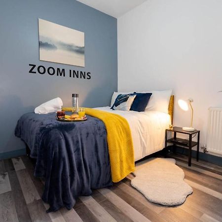 Апартаменты Autumn Oasis - Chic Studio In West Midlands Бирмингем Экстерьер фото